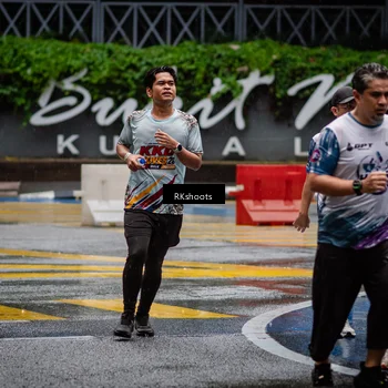 Runner Photo 7877281