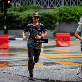 Runner Photo 7877285
