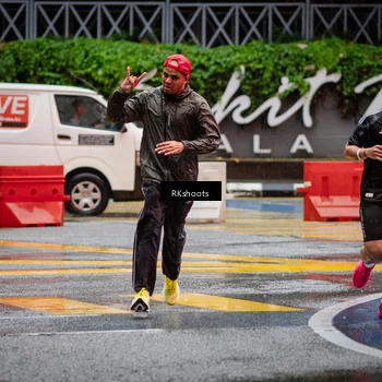 Runner Photo 7877302