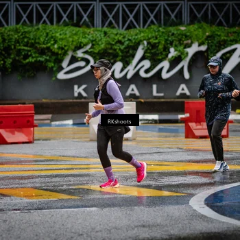Runner Photo 7877306