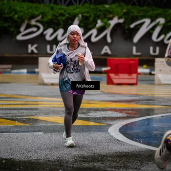 Runner Photo 7877308