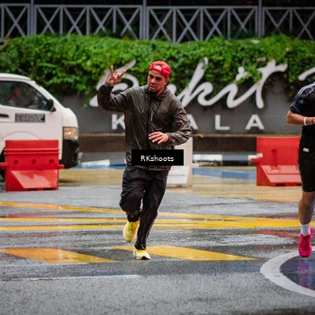 Runner Photo 7877315
