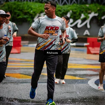 Runner Photo 7877321