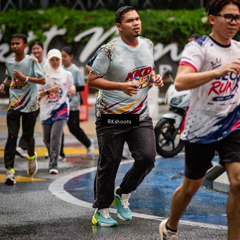 Runner Photo 7877322