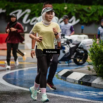 Runner Photo 7877353