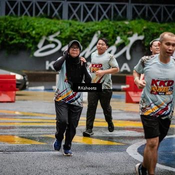 Runner Photo 7877360