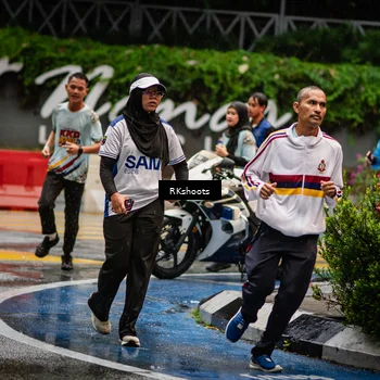 Runner Photo 7877375