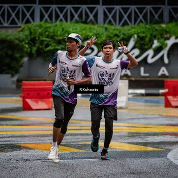 Runner Photo 7877377