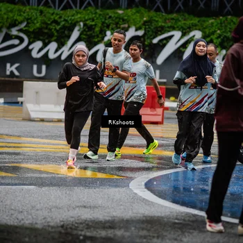 Runner Photo 7877387