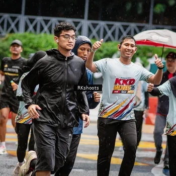 Runner Photo 7877394