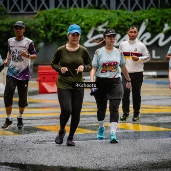 Runner Photo 7877418