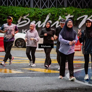 Runner Photo 7877453