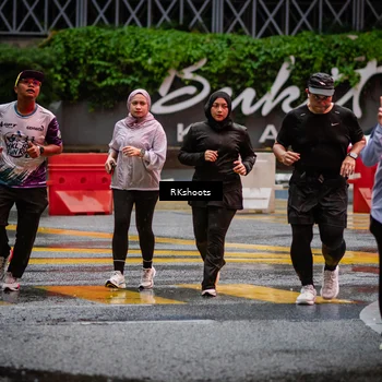 Runner Photo 7877461