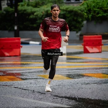 Runner Photo 7877512