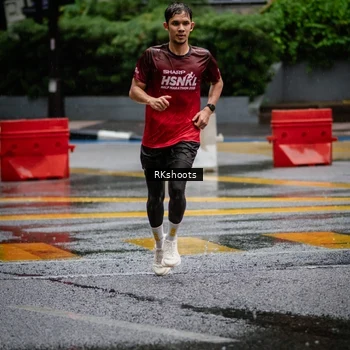 Runner Photo 7877516