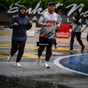 Runner Photo 7877535