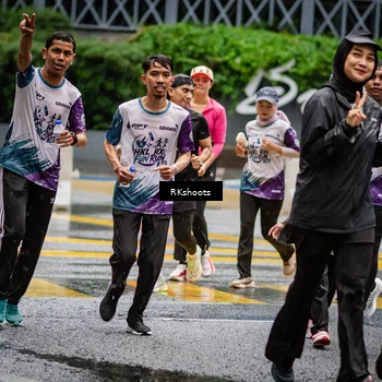 Runner Photo 7877576