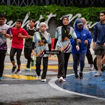 Runner Photo 7877599