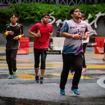 Runner Photo 7877606