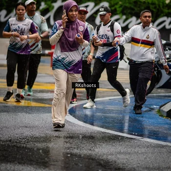 Runner Photo 7877625