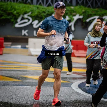 Runner Photo 7877659
