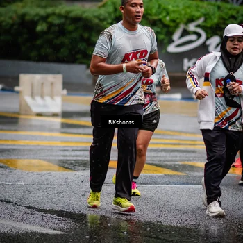 Runner Photo 7877662