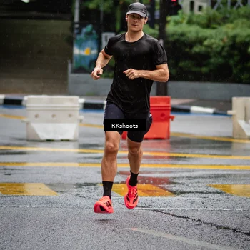 Runner Photo 7877697