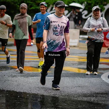 Runner Photo 7877756