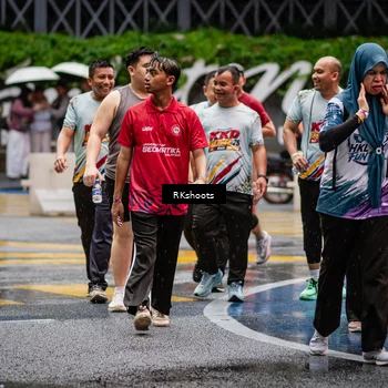 Runner Photo 7877809