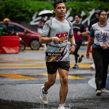Runner Photo 7877853
