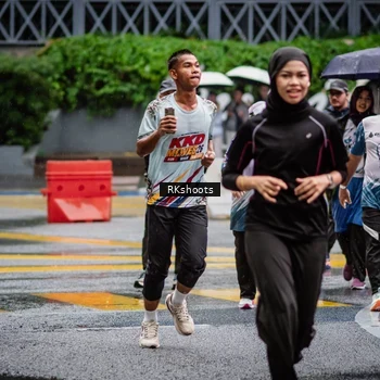Runner Photo 7877872