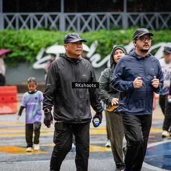 Runner Photo 7877876