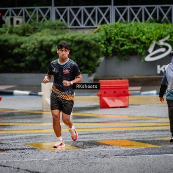 Runner Photo 7877946
