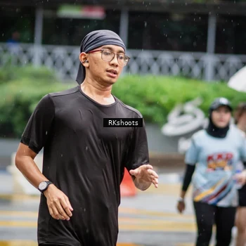 Runner Photo 7878003