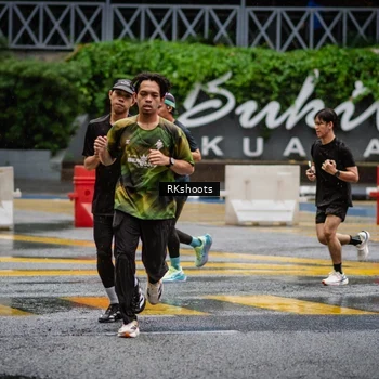 Runner Photo 7878010