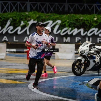 Runner Photo 7878016
