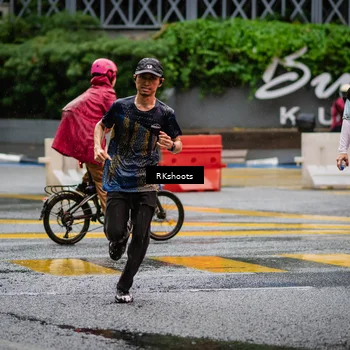 Runner Photo 7878035