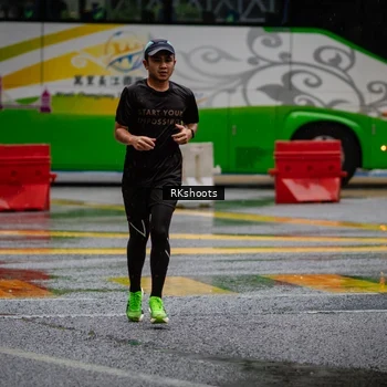 Runner Photo 7878059