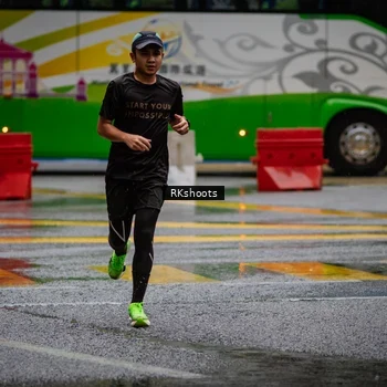 Runner Photo 7878062