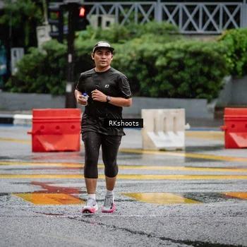 Runner Photo 7878116