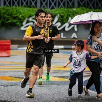 Runner Photo 7878181