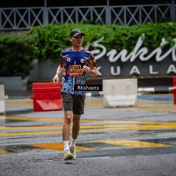 Runner Photo 7878198