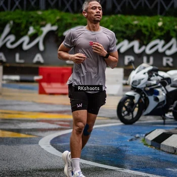 Runner Photo 7878276