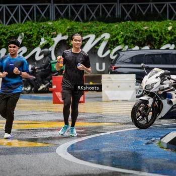 Runner Photo 7878293