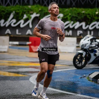 Runner Photo 7878294