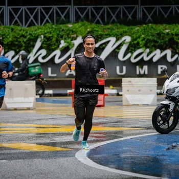 Runner Photo 7878304