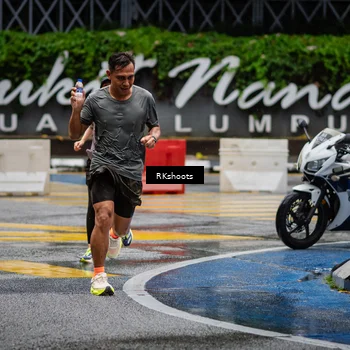Runner Photo 7878315