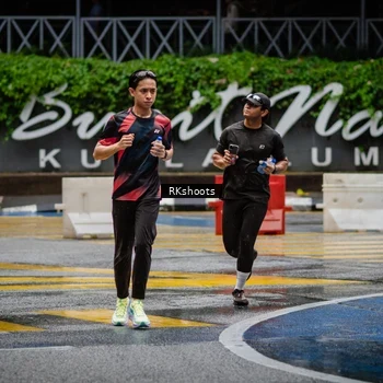 Runner Photo 7878324
