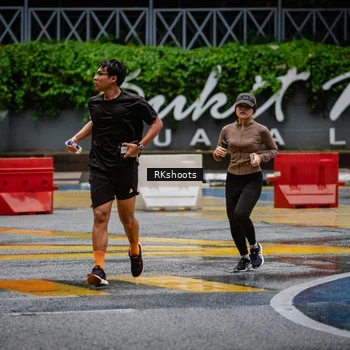 Runner Photo 7878351