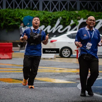 Runner Photo 7878365